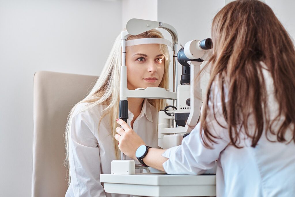 Is LASIK Surgery safe for Pregnant Women and Breastfeeding mothers?