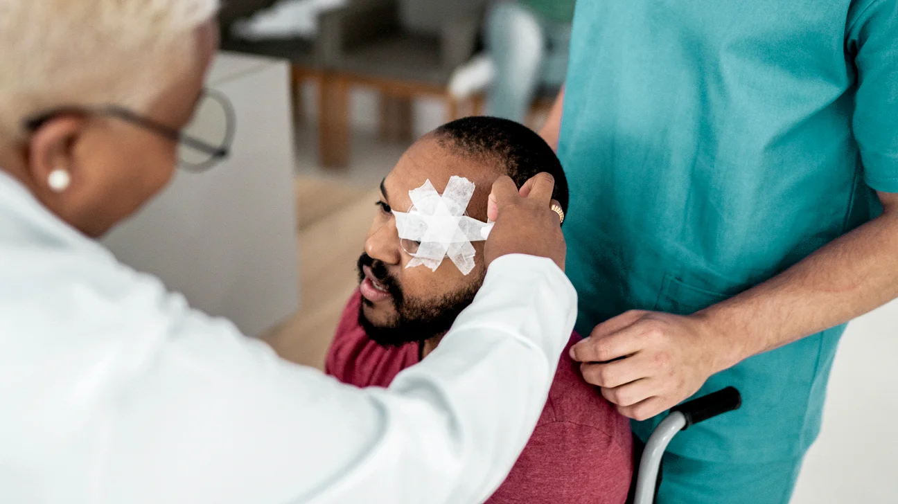 Read more about the article Cataracts Surgery Explained: Symptoms, Treatment & Recovery